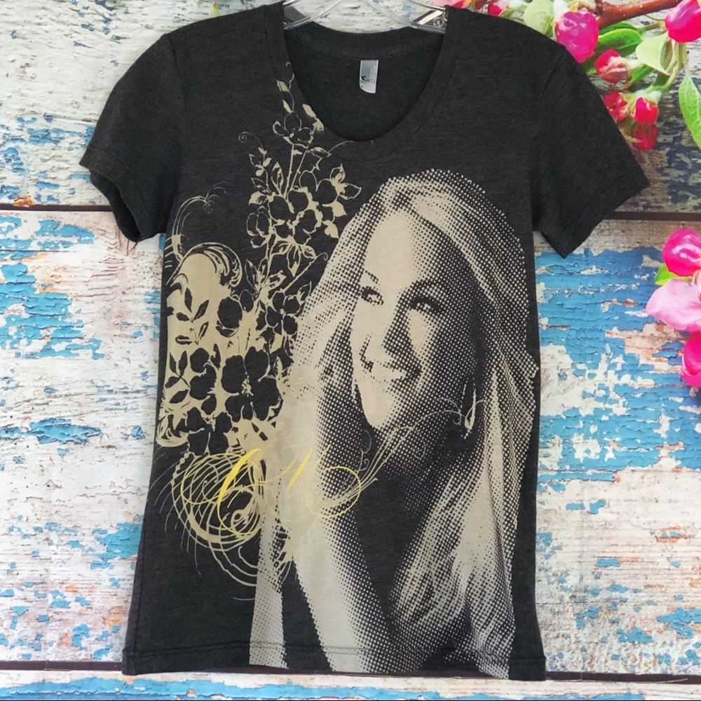 Carrie Underwood 2008 Carnival Ride Tour T-Shirt Size Small Charcoal Gray